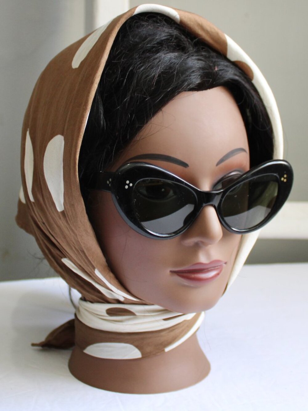 Vintage 1960s Cateye Thalia Black Sunglasses Mod Eyewear Glam Old Hollywood